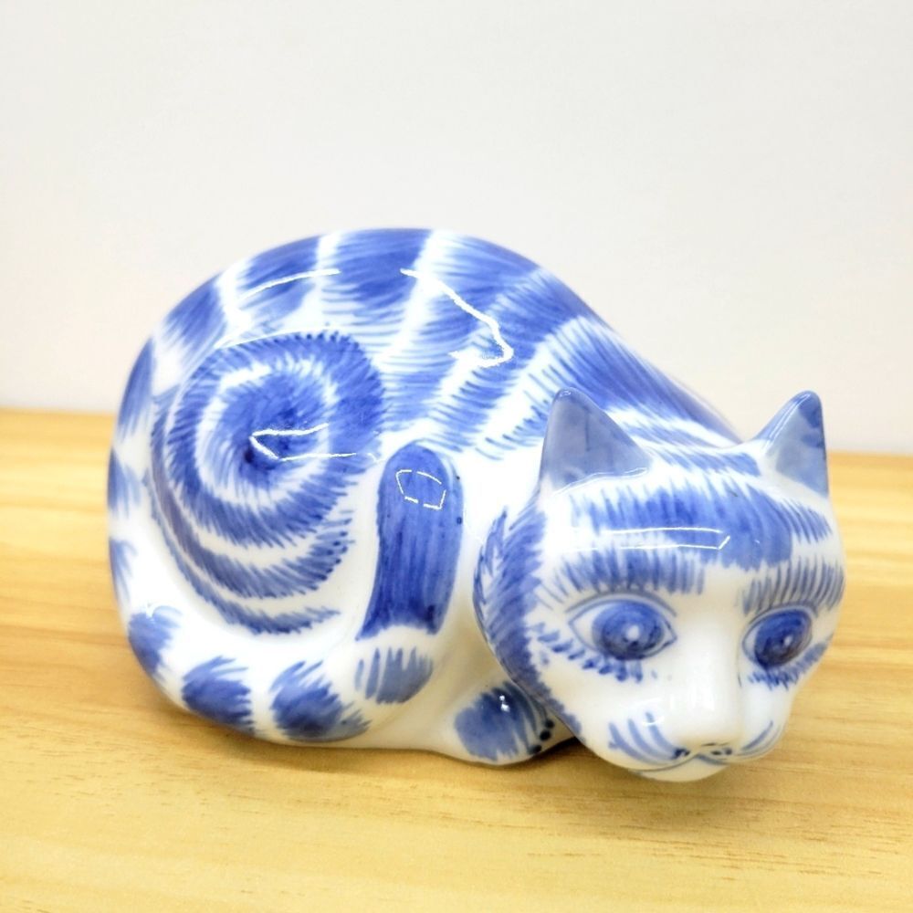 Blue & White Porcelain Cat Figurine – Curled Sleeping Pose